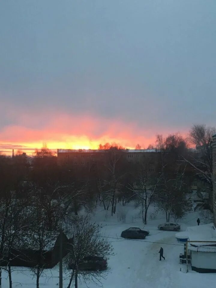 погода в бугульме на 10. погода в саратове сегодня. бугульма октябрьская 23. переменная облачность и дождь новороссийск. р5 бугульма.