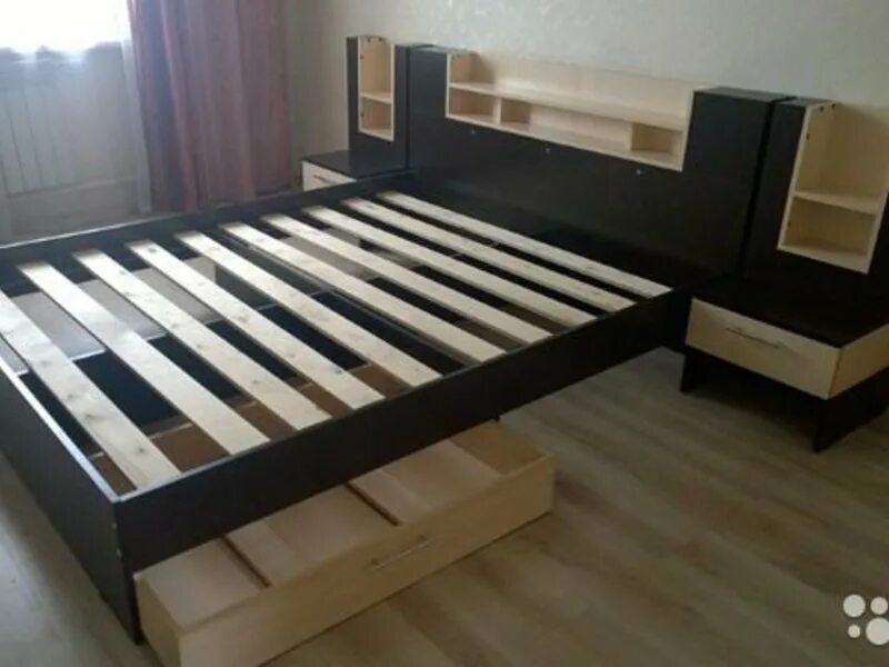 Кровать варна 5. Кровать двуспальная иркутск недорого. Кровать двуспальная венге с молочный. Кровать двуспальная иркутск. Кровать двуспальная старая модель.