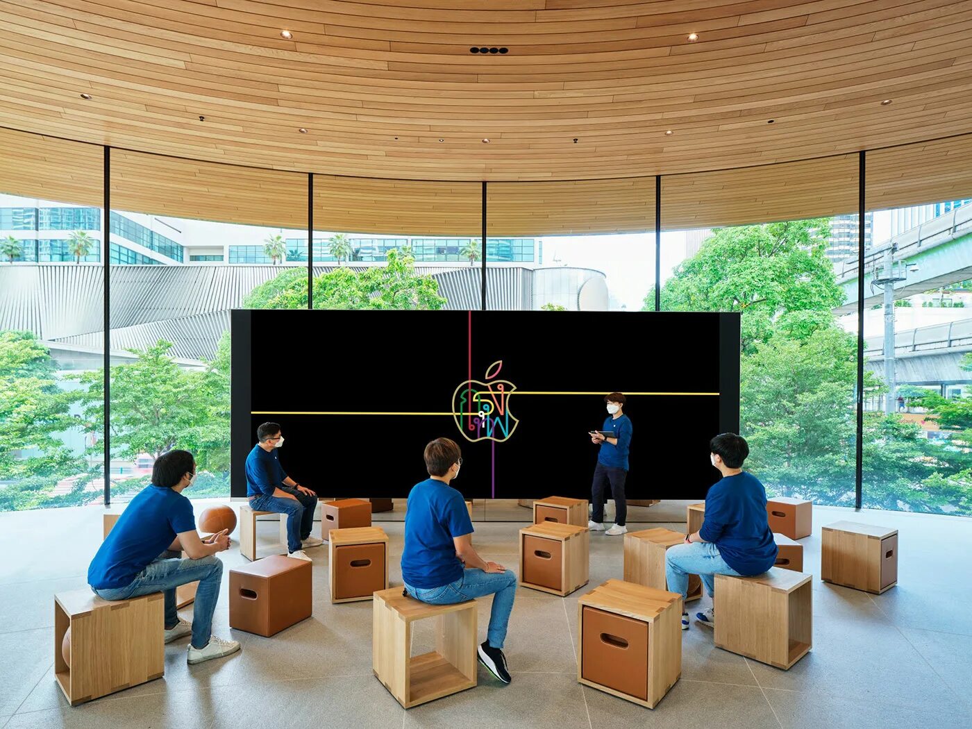 Apple store 8. Apple park в купертино. бангкок apple store. офис эппл в купертино внутри. магазин apple central world в бангкоке, таиланд.