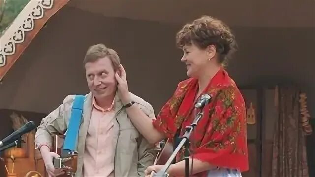По бугоркам по лунным косогоринкам взошла