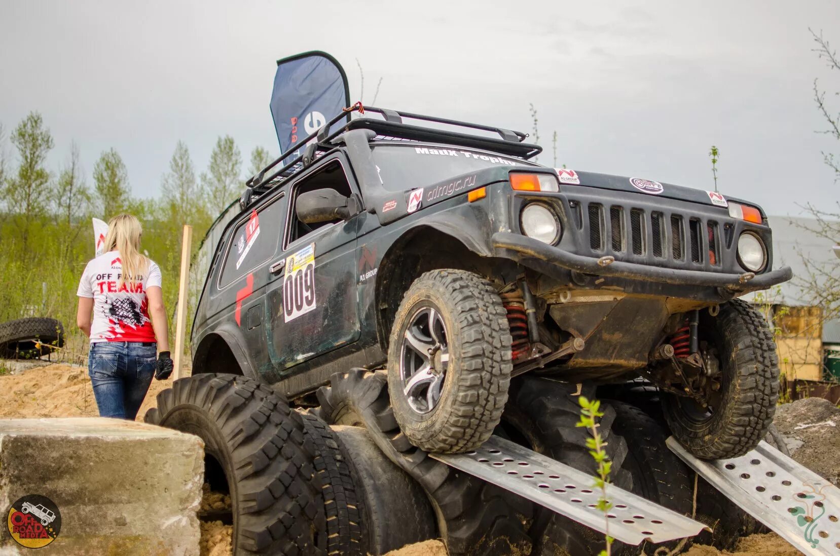 Джип триал 4х4 гонки. Триал авто. Джимми машина джип триал. Триал авто. Джип триал 4х4 гонки.