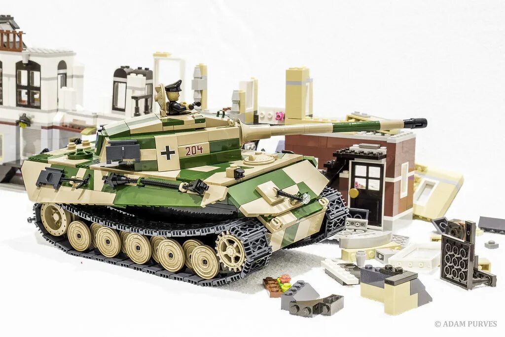 Cobi tiger. Конструктор cobi танк тигр 2. Лего танки тигр 2 слубан. Cobi tiger. Cobi tiger.