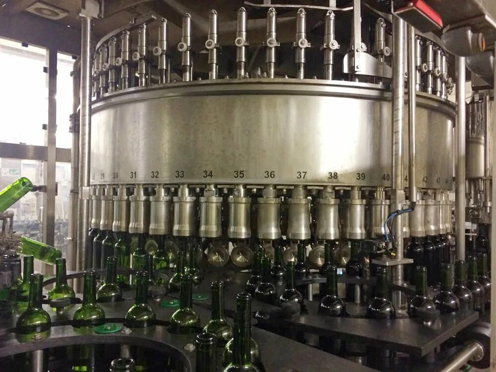 Автомат для розлива газированных напитков. Блок розлива. 05. Миксер-сатураторы ленпродмаш. Блок розлива.
