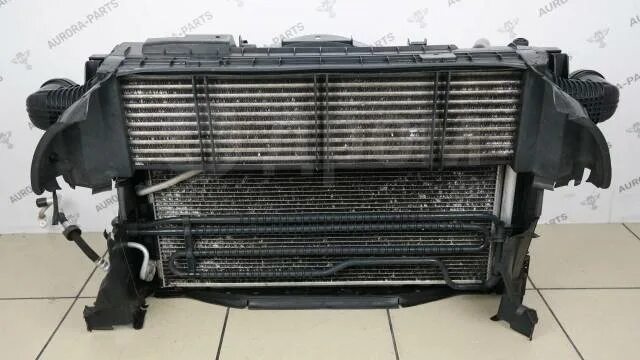 Как снять радиатор w212 Замена радиатора в Mercedes E 200 W212 Mercedes-Pro / Мерседес Сервис Дзен
