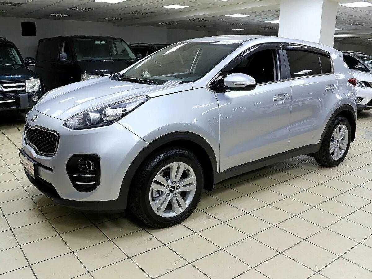 Алиса джип. Kia Sportage 2013. Киа Спортейдж 2013 года. Кия Спортейдж 5. Киа Спортейдж 2013 серебристая передний план.