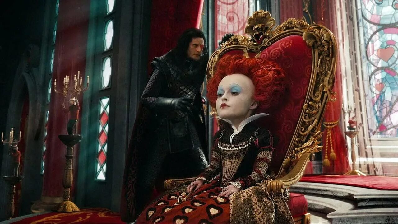 Алиса в стране чудес фильм 2010 фото Алиса в стране чудес (2010) Alice in Wonderland кадры из фильма голливудск