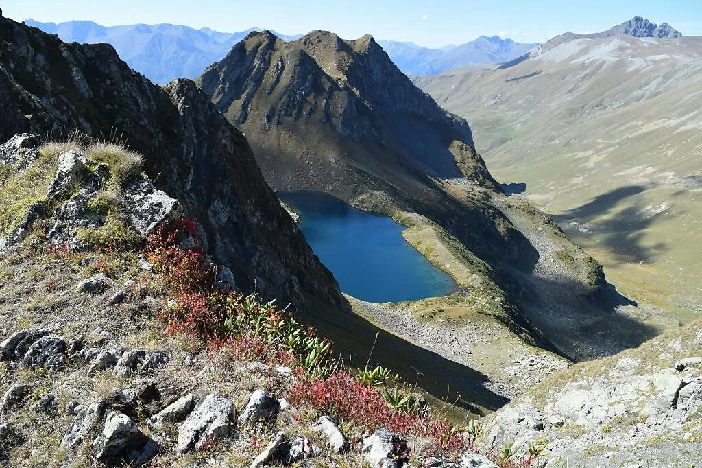 Почвы горы Кавказ. Высокогорные почвы. Кавказские горы почва. Почвы большого Кавказа.