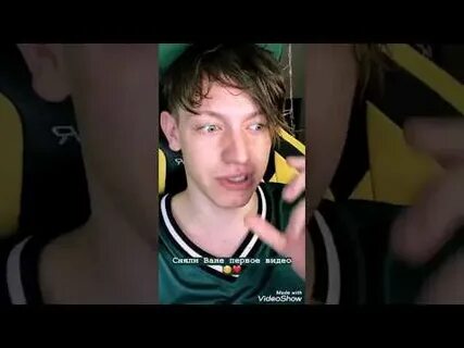 Блоггер ударил