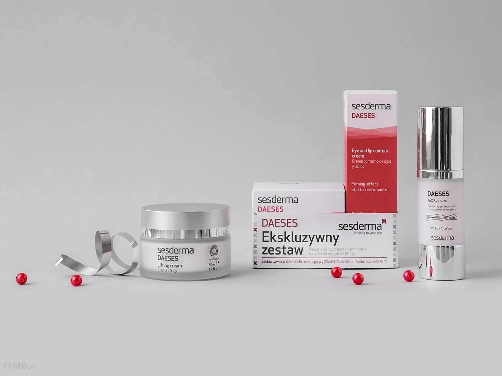 Sesderma lips. Sesderma daeses firming facial gel cream. daeses крем-контур для глаз и губ. sesderma c vit крем вокруг глаз. sesderma daeses mask.