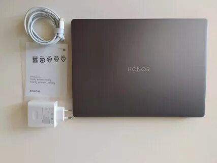Honor magicbook не включается
