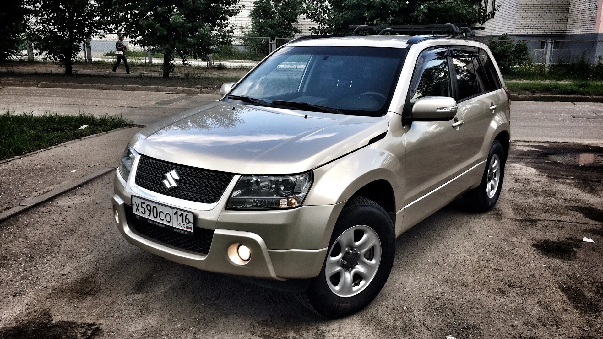 Гранд витара купить нижний новгород. Suzuki /Grand/ Vitara 2010. Сузуки Грант Витара 2010. Suzuki Grand Vitara 2010 2.0. Suzuki Grand Vitara 2010 белая.