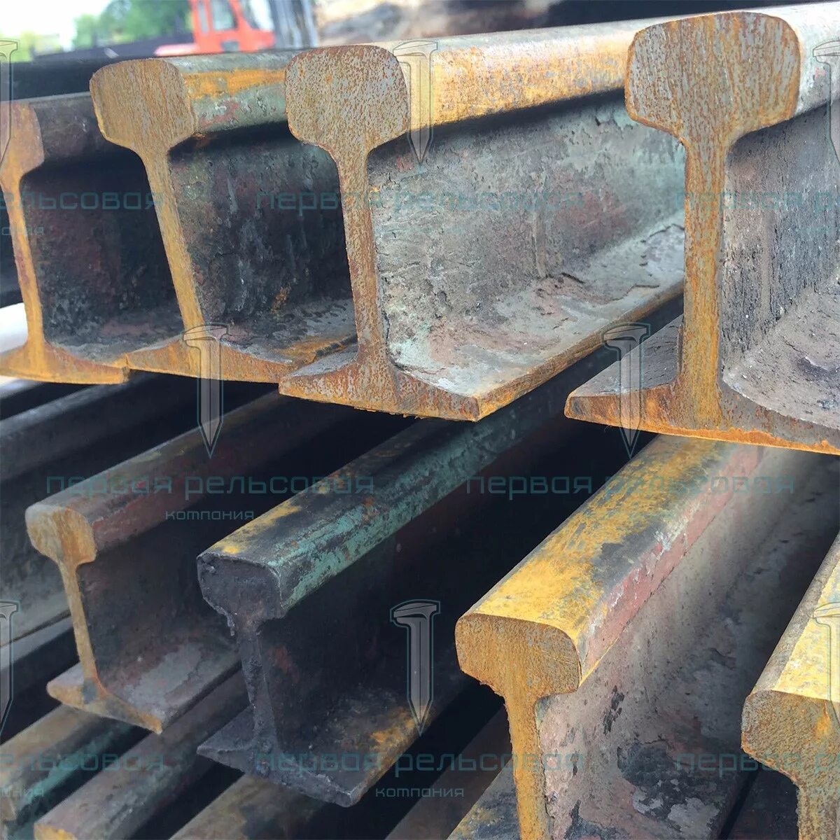 Рельс р 11. Железнодорожный рельс р18. Узкоколейные рельсы р-8. Рельс узкоколейный р11. Рельсы р-24 чертеж.