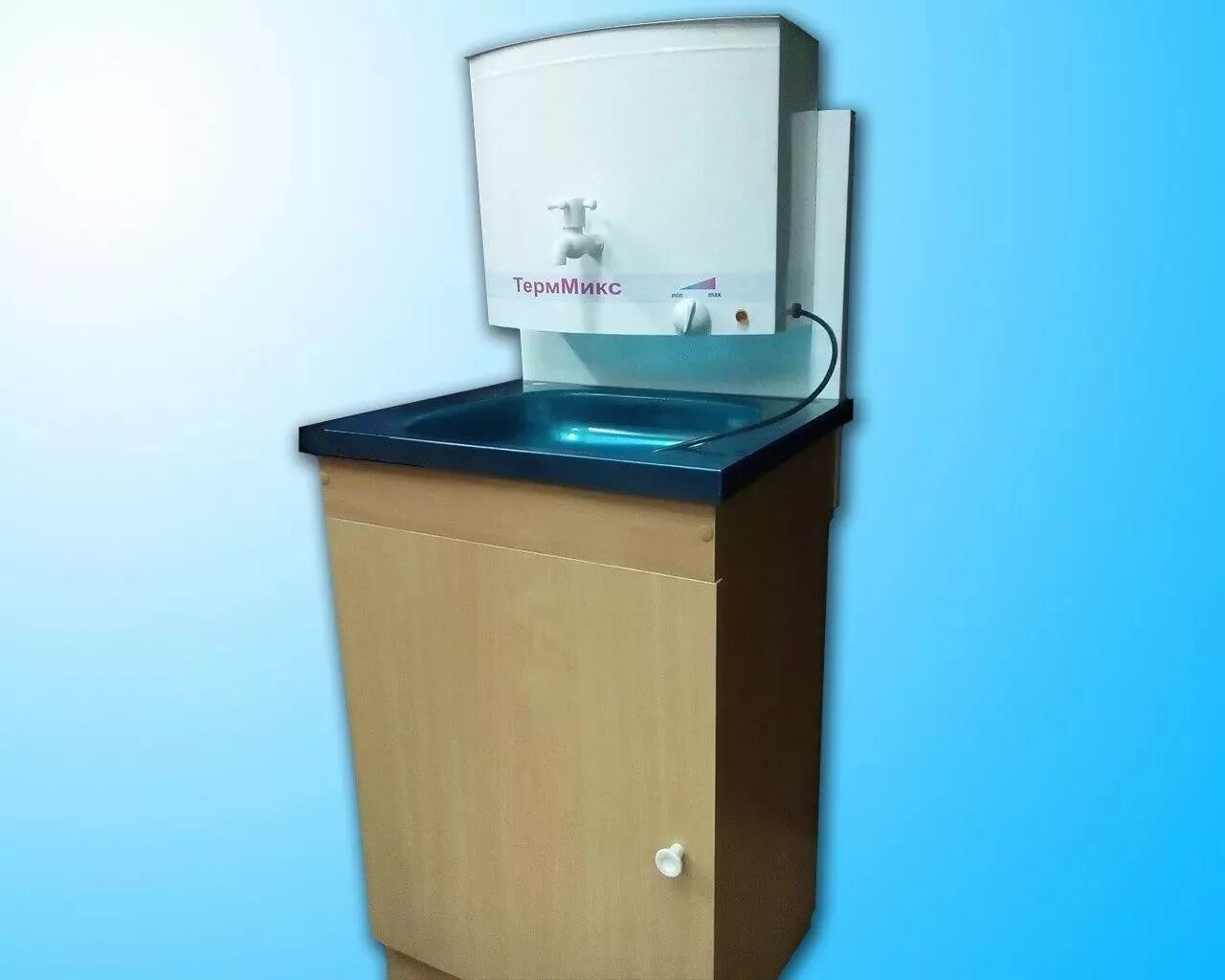 Умывальник акватекс дуэт. Умывальник "акватекс" белый лдсп. 25квт 17л. Умывальник с подогревом с тумбой. Мойка с нагревателем для дачи.