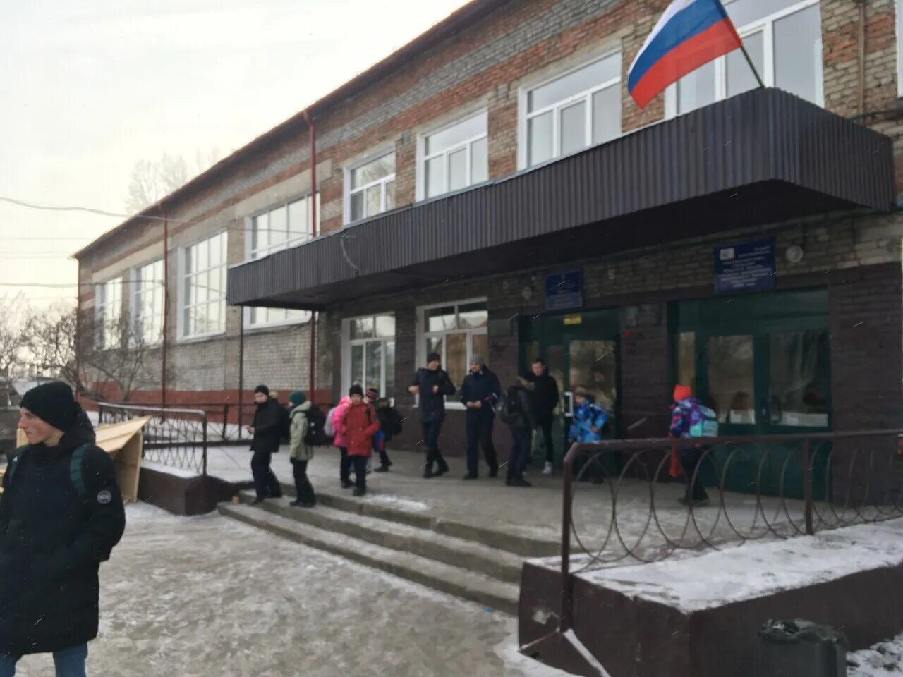 нижнеудинск 1970 фото. школа номер 2 город нижнеудинск. школа номер 2 город нижнеудинск. город нижнеудинск 9 школу. мкоу сош 10 г нижнеудинск.