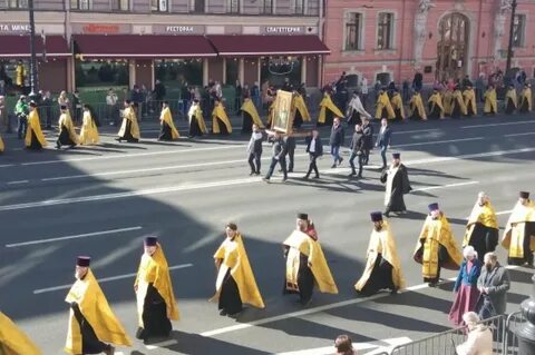 В петербурге прошел крестный ход