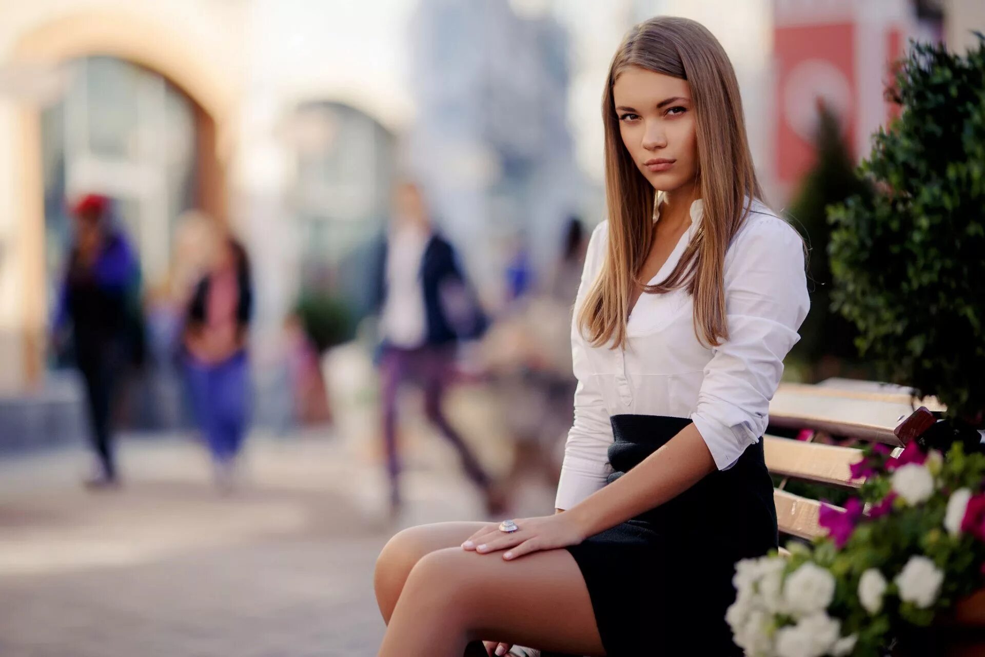 Студентки фото. Мария Турова актриса. Фотосессия девушки. Красивые девушки на улице. Красивые девушки в юбках.