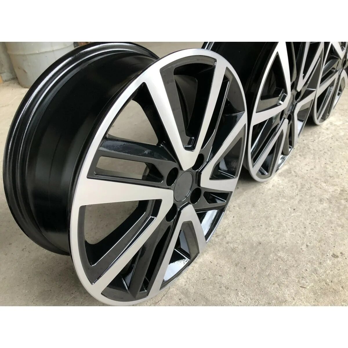Khomen wheels 4 100. Диски khomen khw1609. khomen wheels khw1609. диск khomen 1609. khomen wheels khw1609 black-fp.