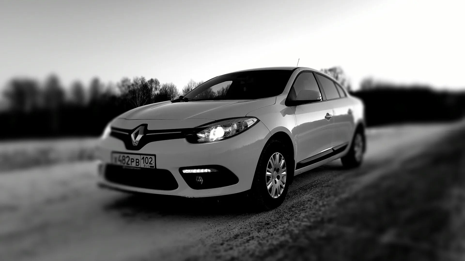 Fluence drive2. Renault fluence 2025. рено флюенс такси.