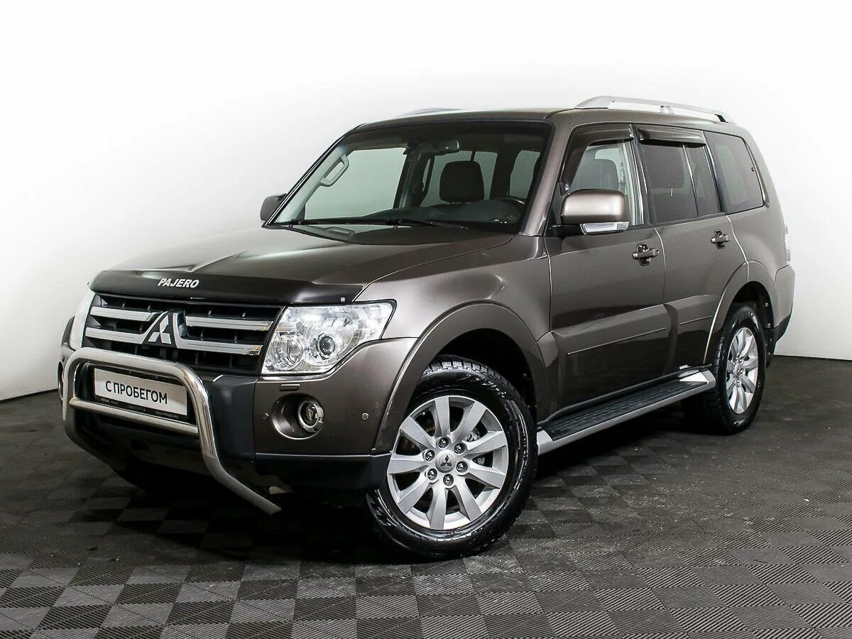 Мицубиси паджеро бу россия. Mitsubishi Pajero 2010. Паджеро 4 2006. Mitsubishi Pajero IV 2006 - 2011. Mitsubishi Pajero 4 2010.