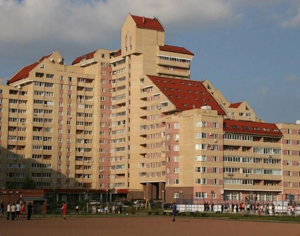 Тольяттинские дома. Тольятти 2003 год. 23 квартал тольятти. Тольяттинские дома. Центральная улица тольятти.