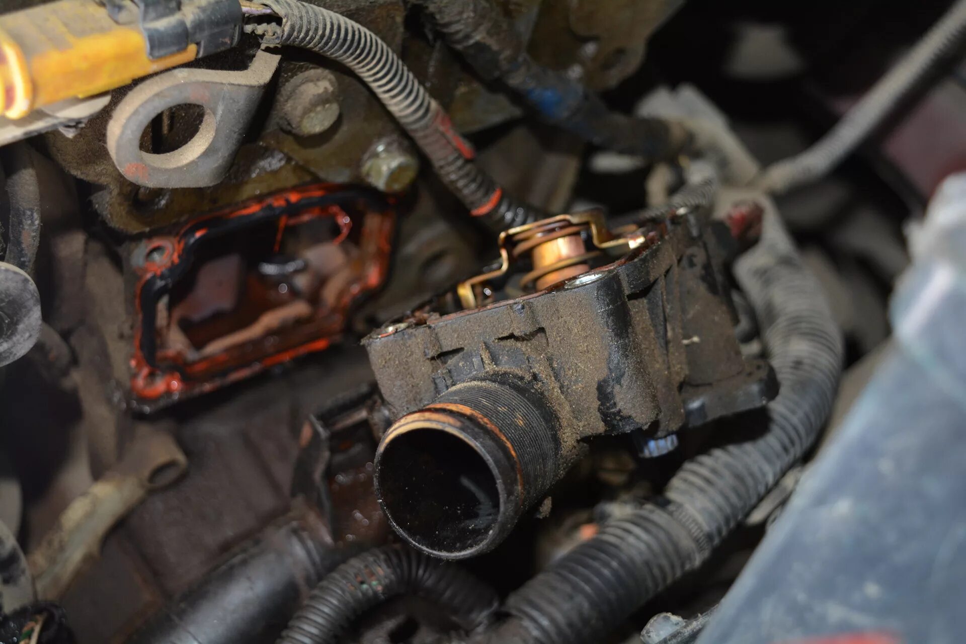 Термостат киа рио 3 1. Термостат киа рио 3 1. Киа рио 2002 термостат. Замена термостата киа рио 1 поколение. Термостат кия рио 2 1.