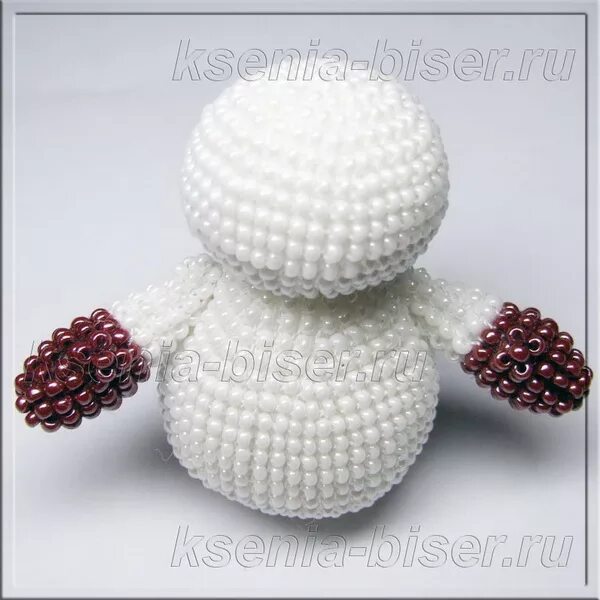 фигурки из бисера снеговик. звезда из бисера снеговик. плетение бисером снеговик объемный схема. снеговик из бисера схема плетения для начинающих. снеговик из бисера амигуруми.