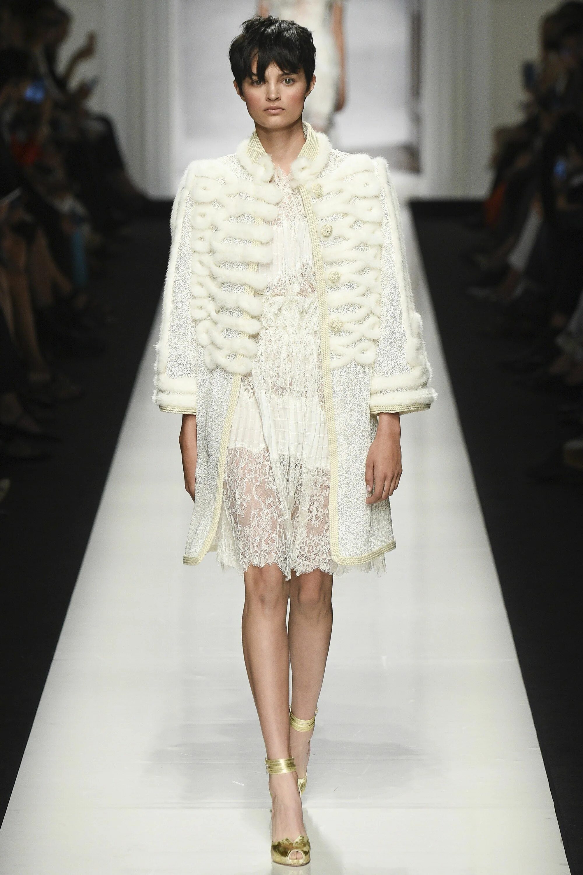 Ermanno scervino. Эрмано шервино. ermanno scervino spring 2017 ready-to-wear. шервино одежда эрмано женская. летняя коллекция эрмано шервино.
