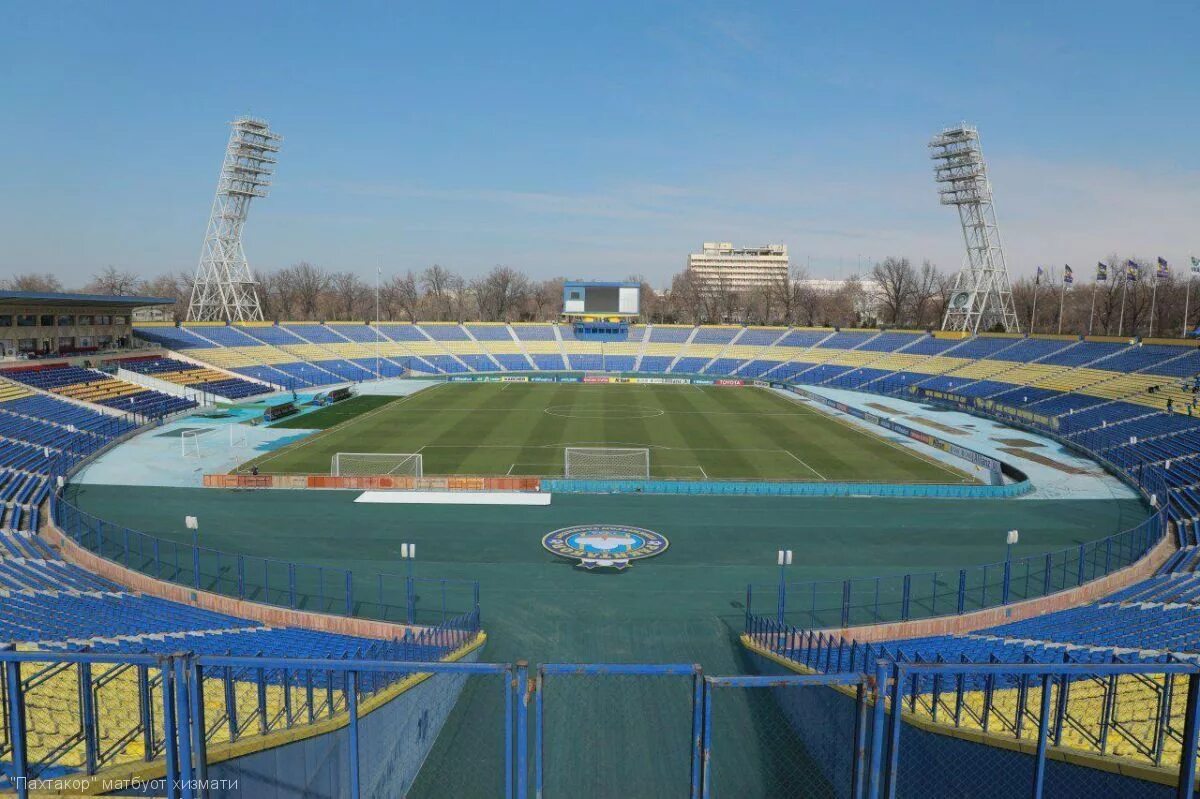 Stadion uz yangiliklari pro liga futbol. Стадион пахтакор. Пахтакор Марказий стадион. Центральный стадион Ташкент. Ташкент футбольный стадион "пахтакор".