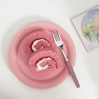 Pink food shorts