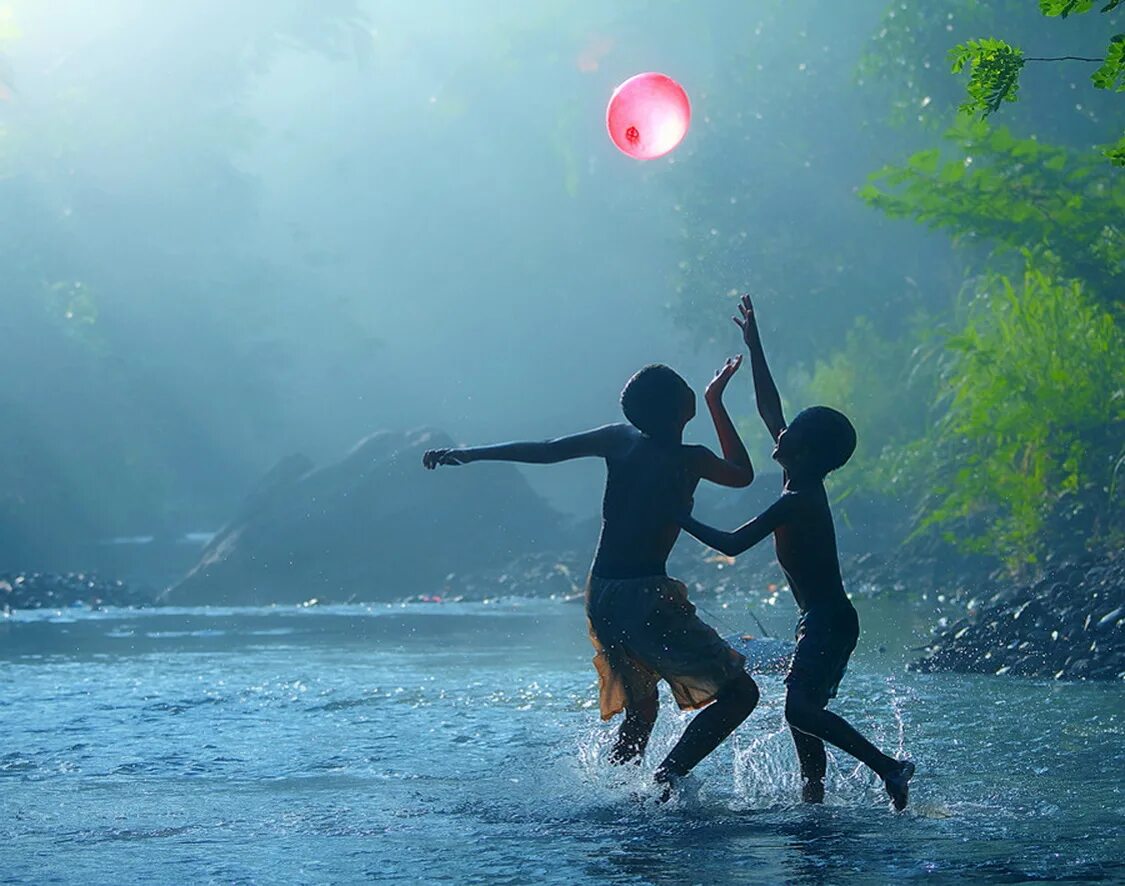 Радуйся тому что имеешь. Жить и радоваться каждому дню. Цени то что имеешь картинки. Позитивные цитаты. Радоваться жизни.
