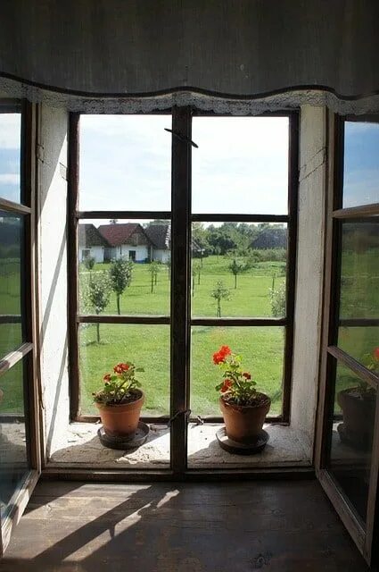 Фото вид из окна в деревне 5 Farm Animals Nursery Curtains 036f1e6a1479d0a fb9ae e Nursery curtains, Color