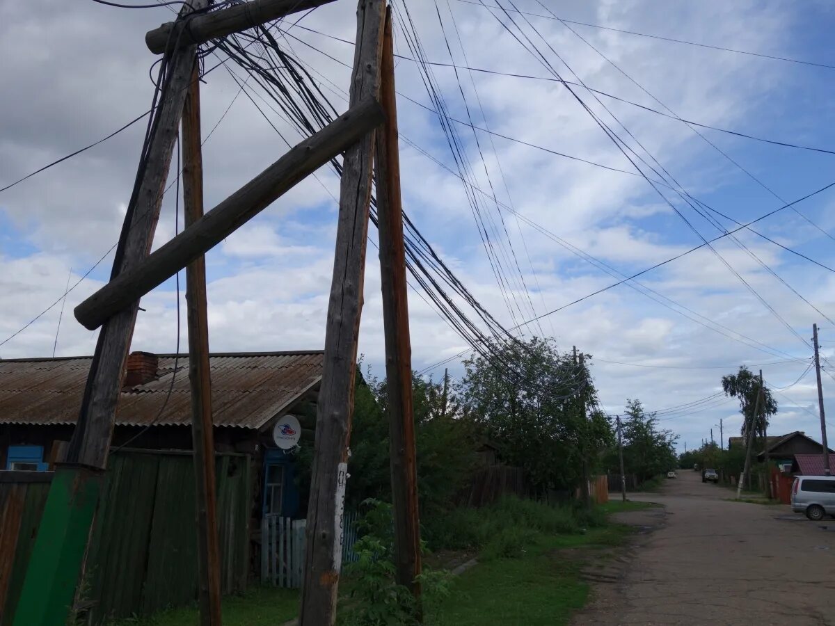 Кафе в качуге три сосны. Качуг улица юбилейная. Фото мост качуг. Качуг иркутск. Качуг иркутская область.
