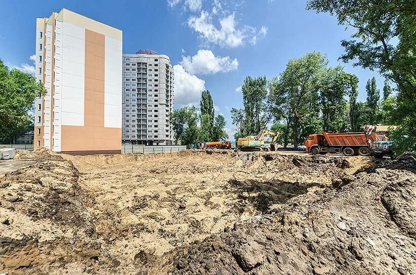 Старт продаж на котловане от застройщика