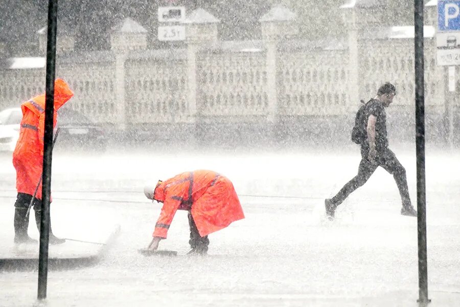 В москве выпала месячная норма осадков