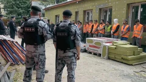 Задержанные мигрантов