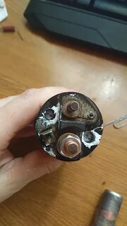 Приора не крутит зажигание
