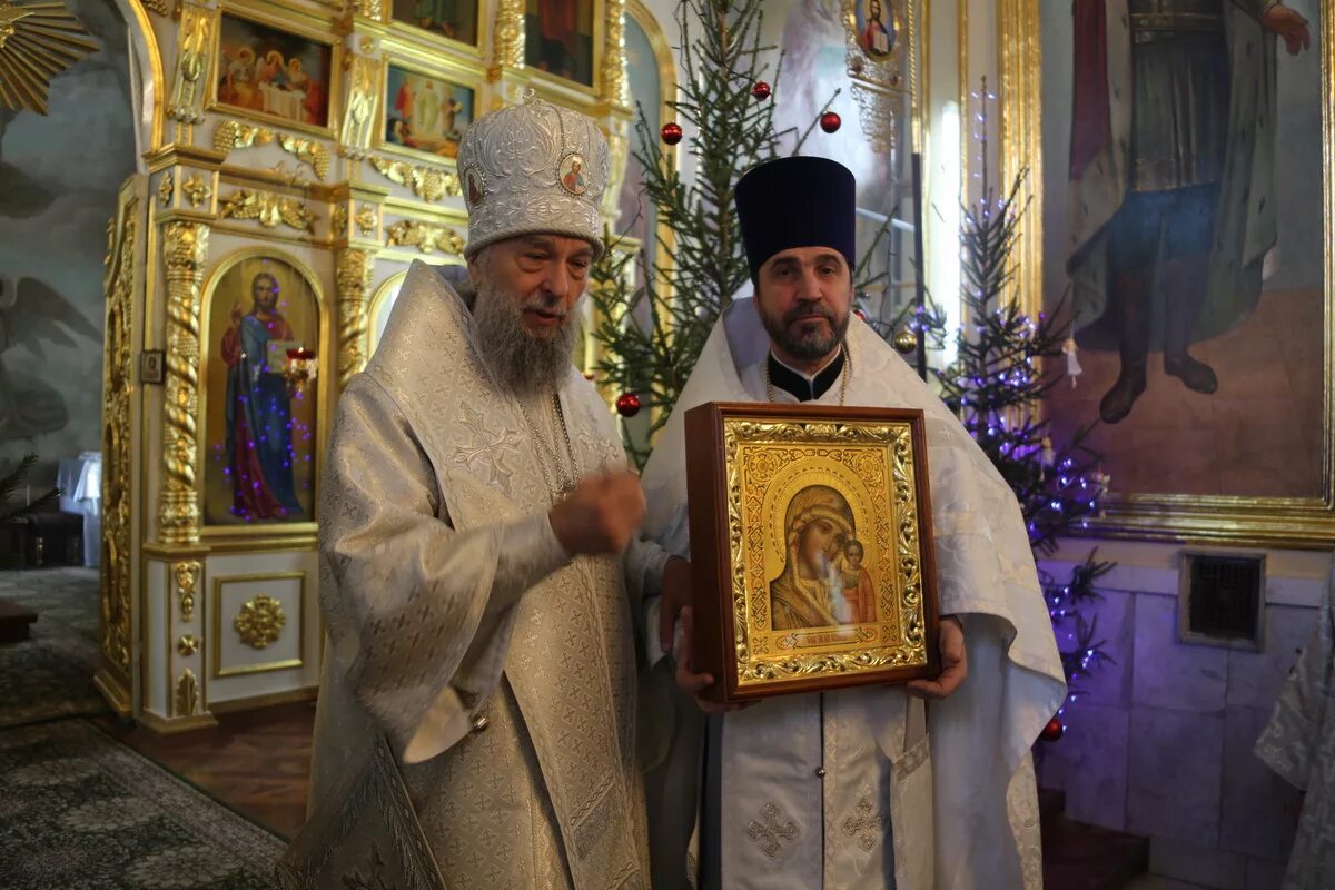 никольский храм саранск. священник николай шушканов яранская епархия. саранск храм ушакова мощи. служба в церкви саранск. отец георгий сакович саранск.