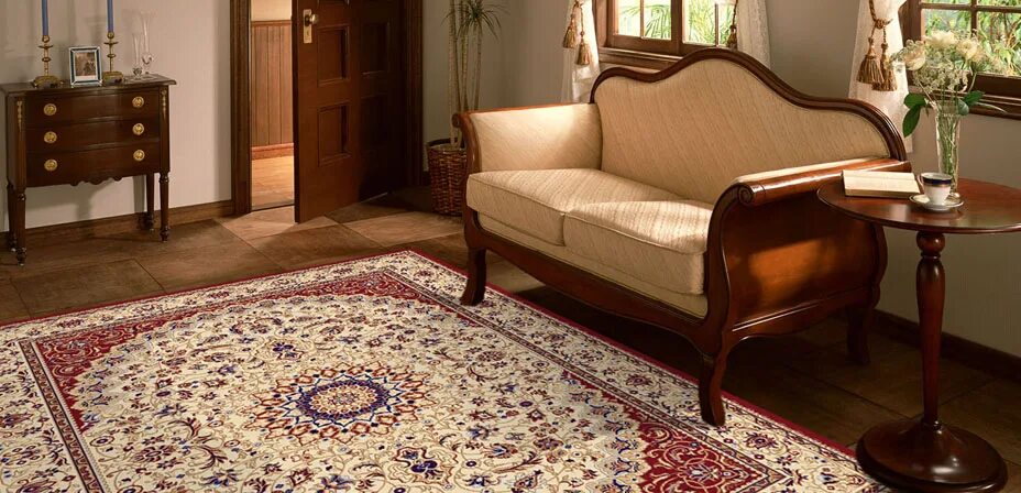 человек продающий турецкие ковры. ковер круглый витебская ковровая фабрика в витебске. ковры с крупным рисунком. ковер с материками. ковер entegre.