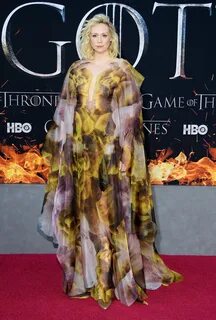 Gwendoline Christie Wears Iris van Herpen to the Game of Thrones Season 8 P...