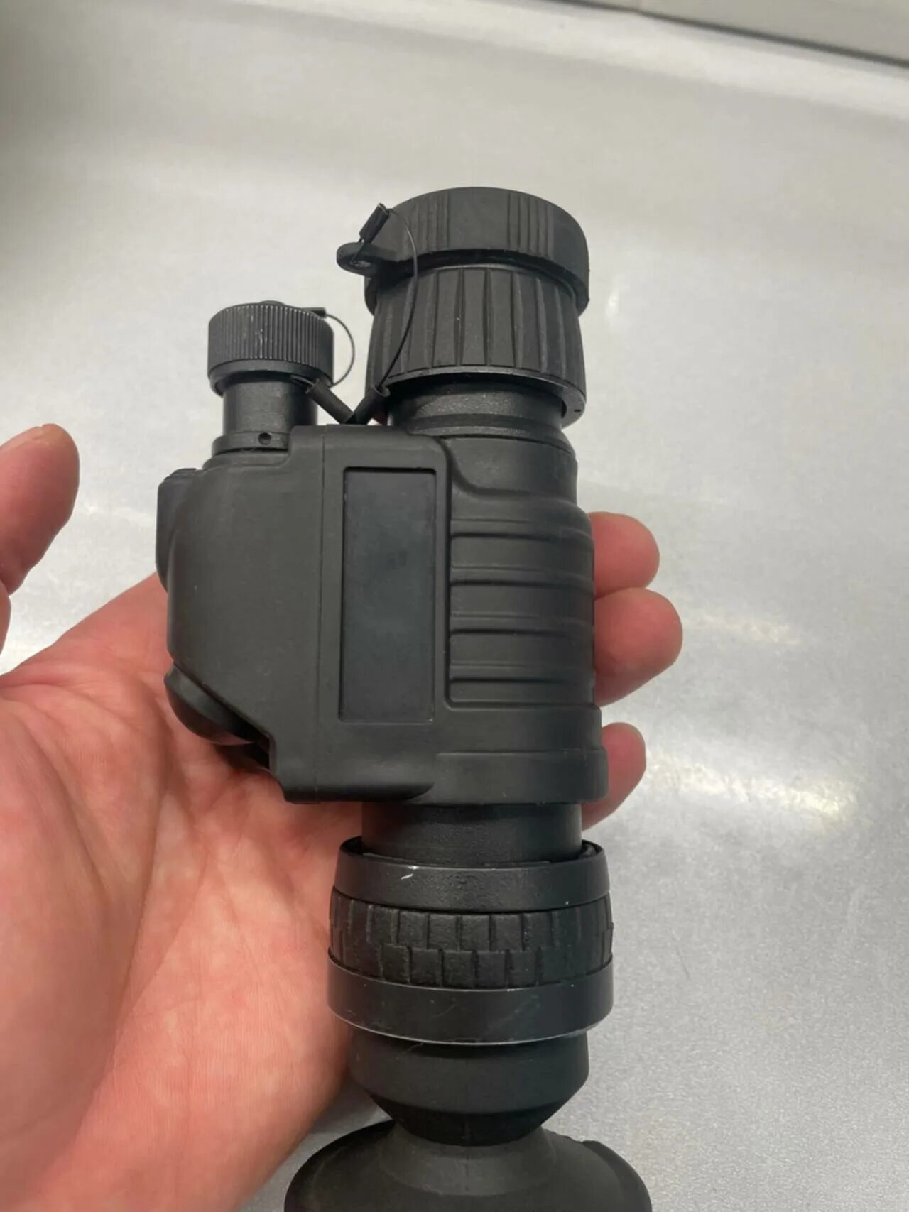 Лцу 1к241. Пнв 1пн138. Монокуляр 1пн138. Ночной монокуляр 1пн138. 1пн 138.