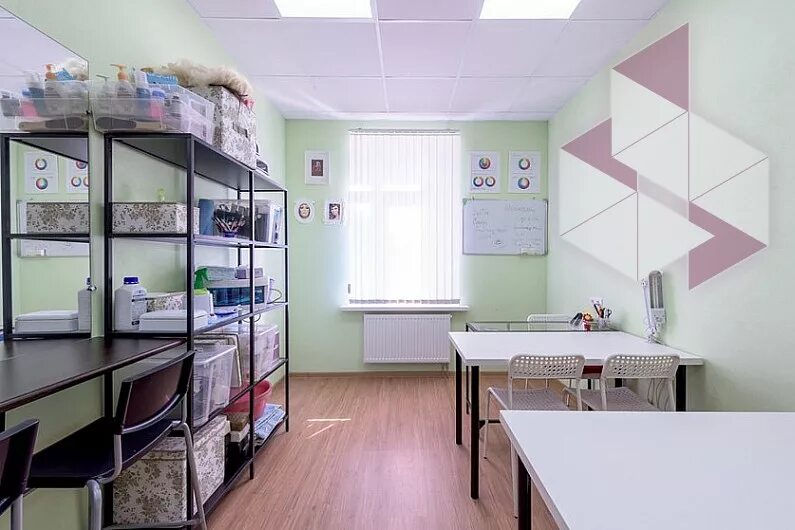 Маникюр народного ополчения. 4hands студия маникюра. Shellac manicure. Французский маникюр лены лениной. Парикмахерская на гданьской 15 спб.