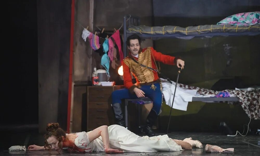 Цирцея комедийный балет королевы. День театра 2023. Театр ленком марка захарова. Первый спектакль состоялся. Первый спектакль состоялся.