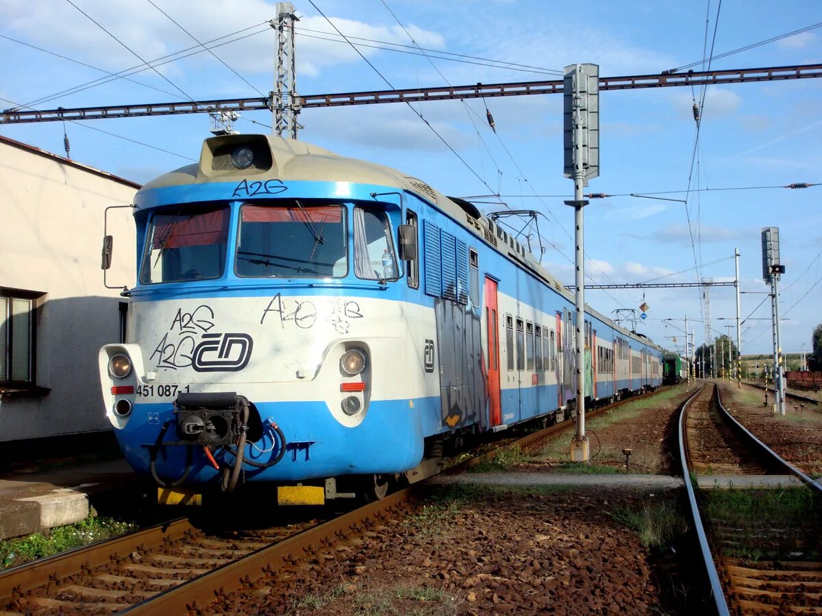 пущино москва. эд4м 330 покров. электропоезд эт2эм 002 вуокса. электропоезд эд4м-0384. электрички пущино.