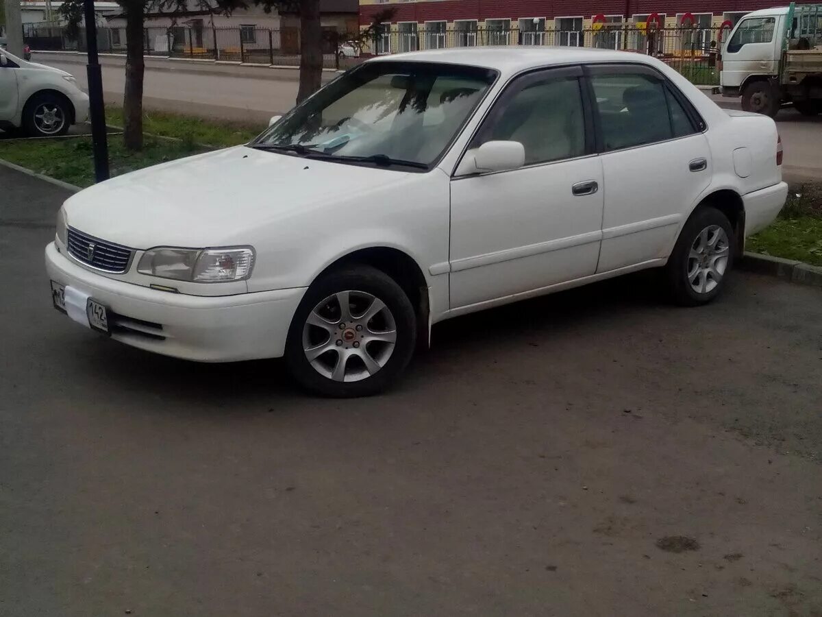 Corolla 2000 года. Тойота Королла 2000г. Тойота Королла 2000 седан. Тайотп Карола 2000 года седан. Тайота каролла 2000года седан.