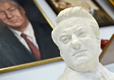 Установить правитель