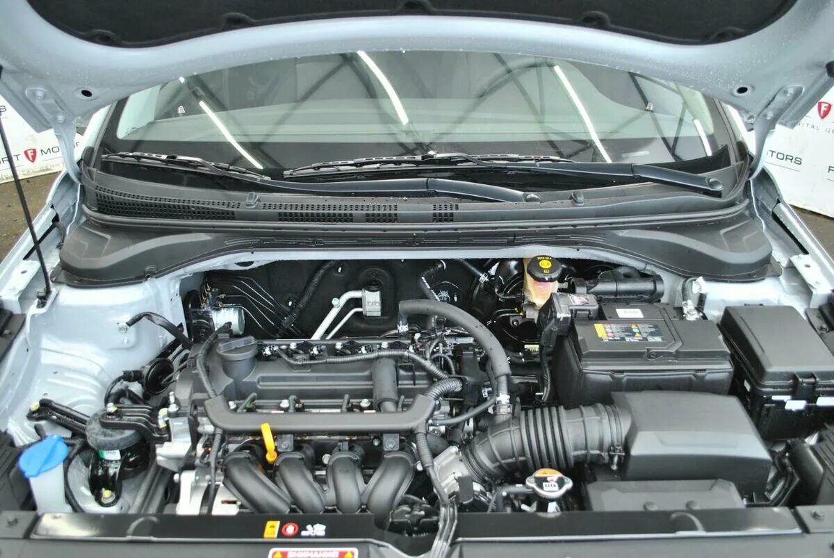 Двигатель hyundai solaris 2020. Hyundai solaris 2020 под капотом. Hyundai solaris 2017 двигатель. 6. Solaris 2017 двигатель.