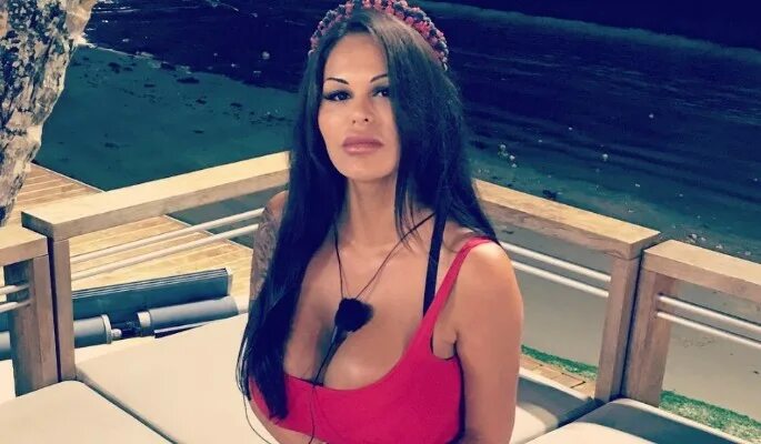 Скрины с эфиров дом 2. Дом 2 1 мая 2012. Дом 2 2004. Женя феофилактова дом 2 2011. 2013.