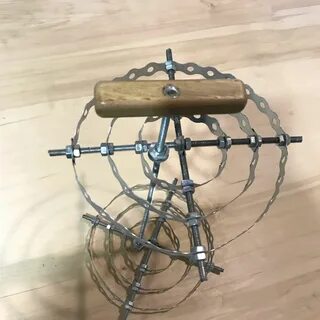 Приспособление для свечи