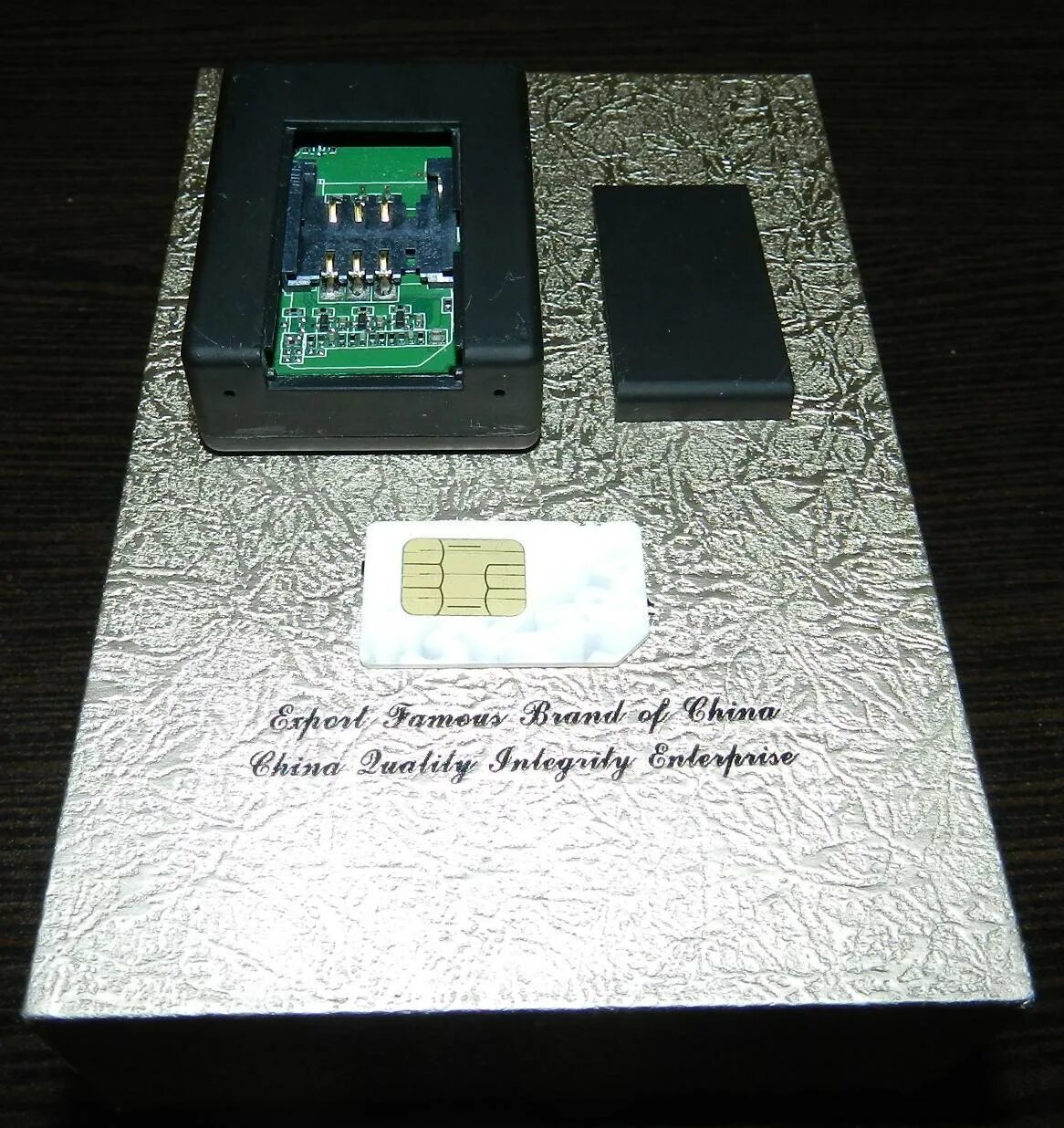 Сим сим gsm модуль. GSM прослушка. GSM прослушка с сим картой. GSM жучки встроенные в светильники. Прослушка купить жучок с сим картой.