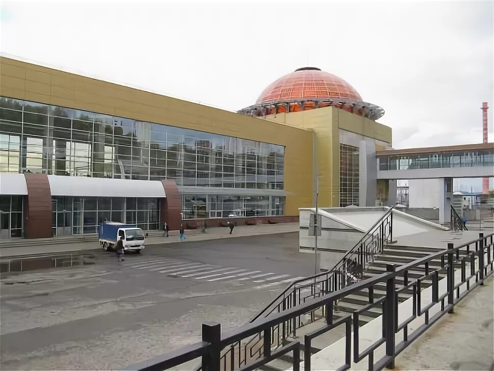 железнодорожный вокзал уфа 1998. график поезда челябинск москва. уфимский вокзал. жд вокзал уфа. уфа жд вокзал.